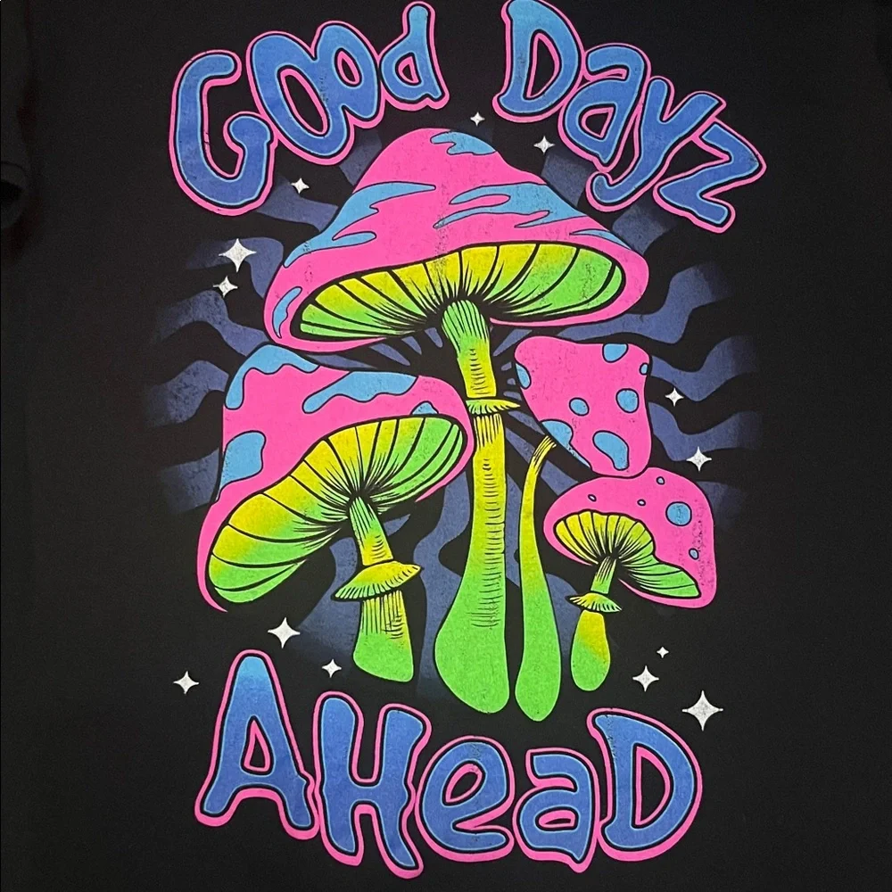 DOM Good Dayz Ahead Psychedelic Mushrooms Large Shirt - Picture 1 of 4